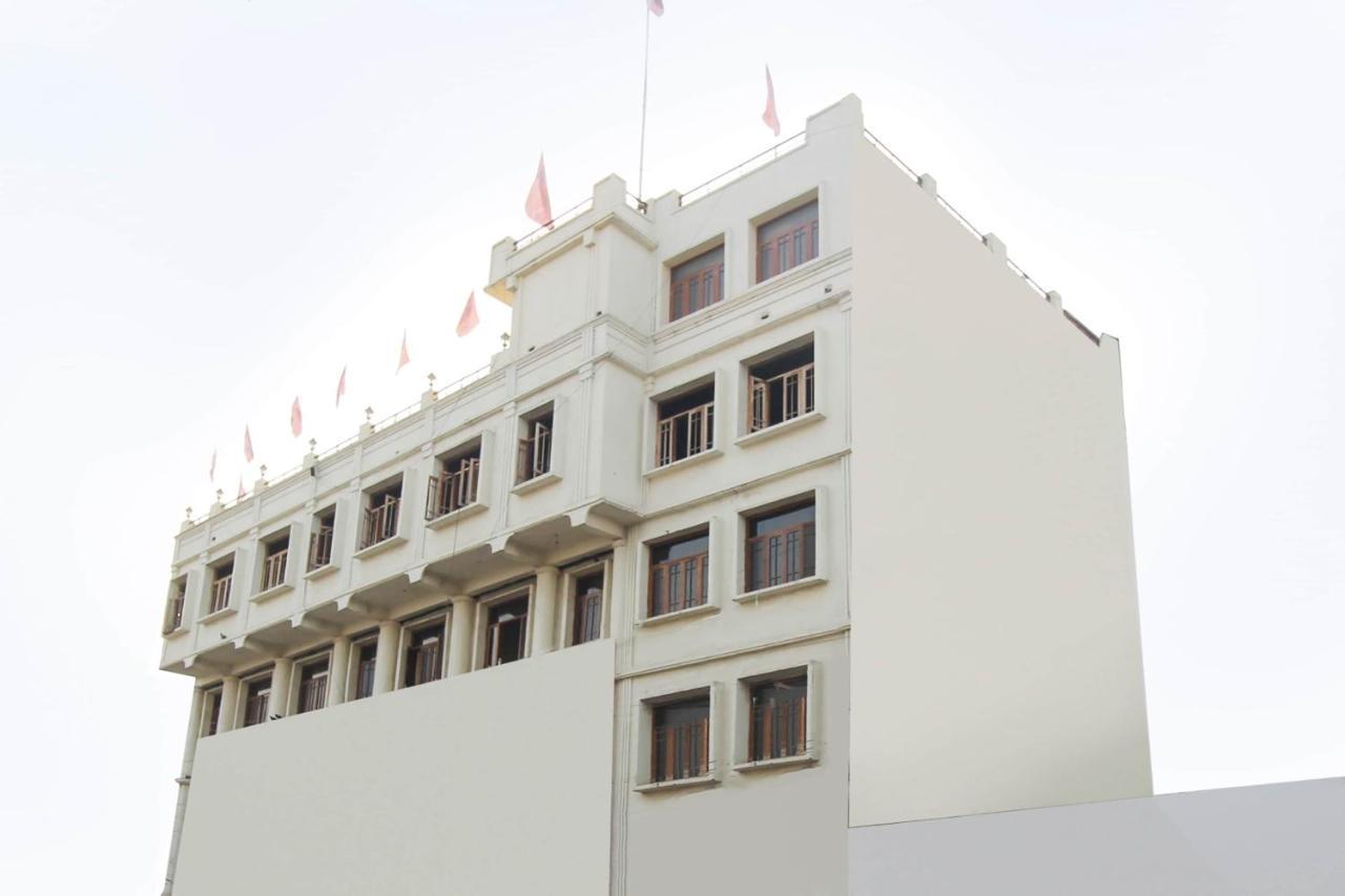 Oyo 7343 Al Shareef Palace Hyderabad Bagian luar foto